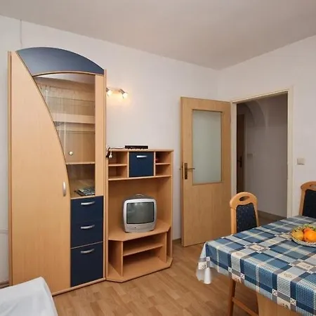 Lägenhet Appartment Punat